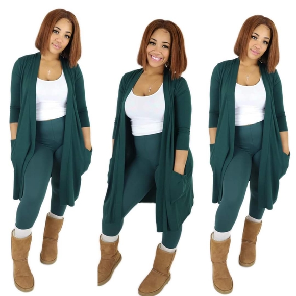 WOMEN'S CLOTHES - Picture 12 of 16